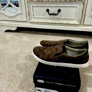 Dr. Scholls Madison Olive 9 1/2